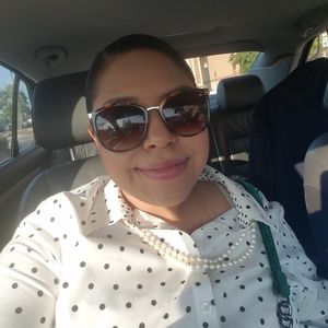 Meet your Posher, Jenifer